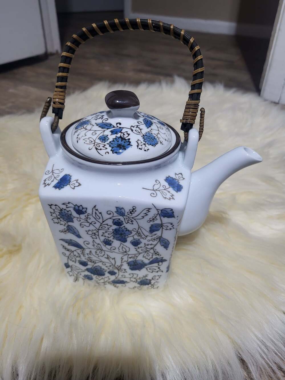 Vintage Pier 1 Tomoko Japanese Square Porcelain Teapot with Rattan Handle & Infu
